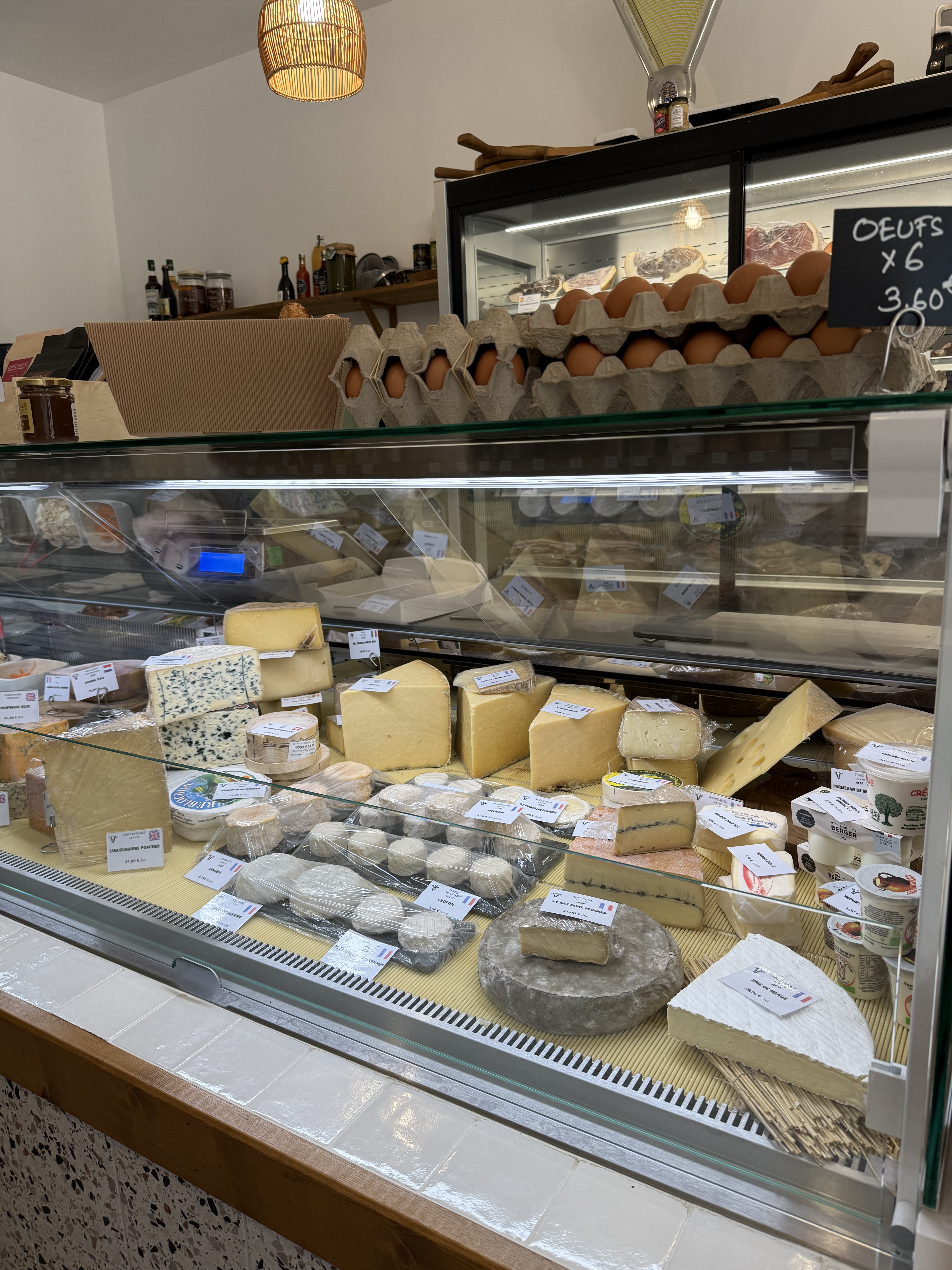Plateau de fromages et charcuteries